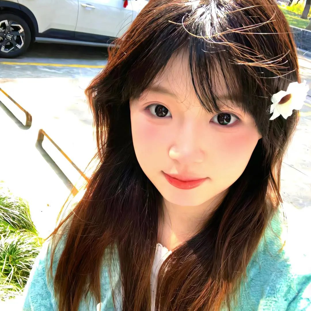 咱们家的人海报